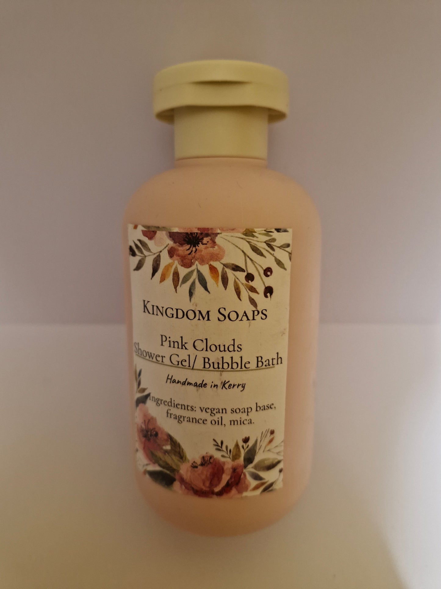 Pink clouds shower gel