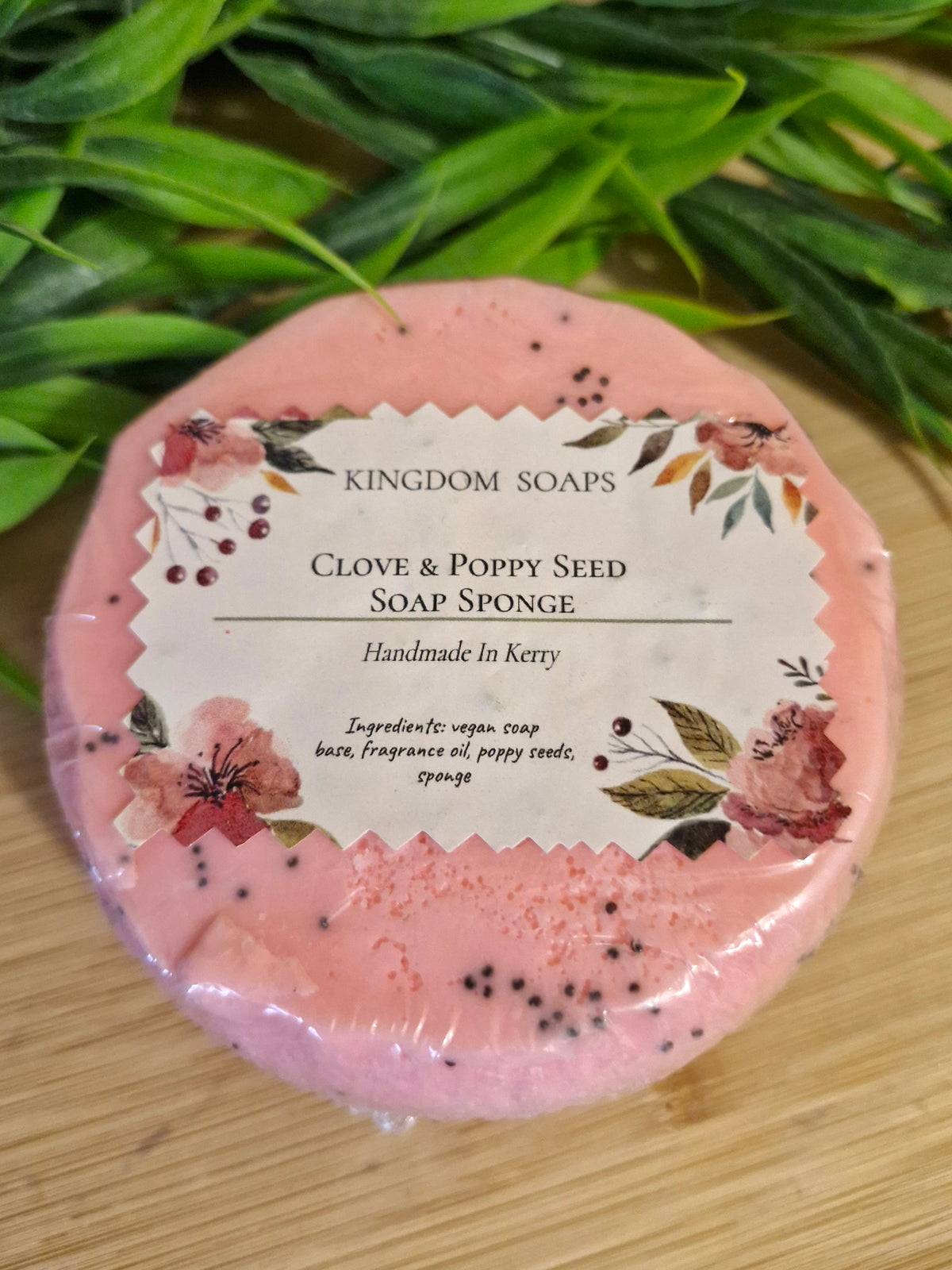 Clove & Poppy Seed Soap Sponge